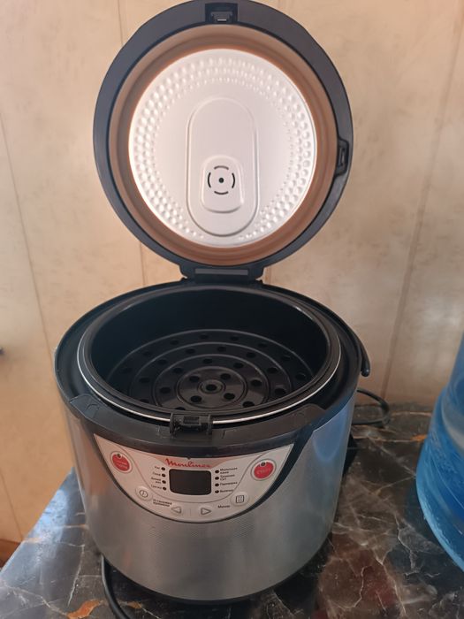 Продам мультиварку
