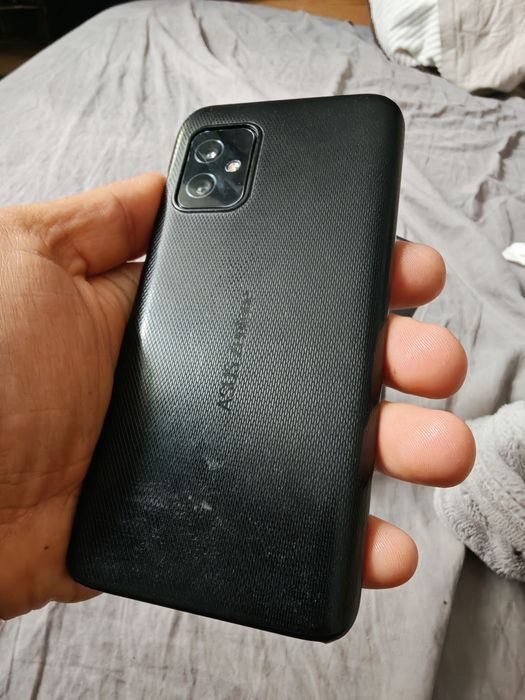 Asus ZenFone 8 compact