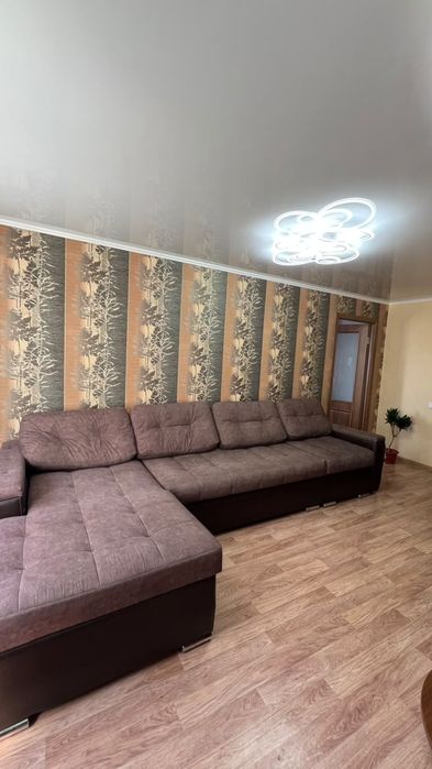 Продам диван самовывоз