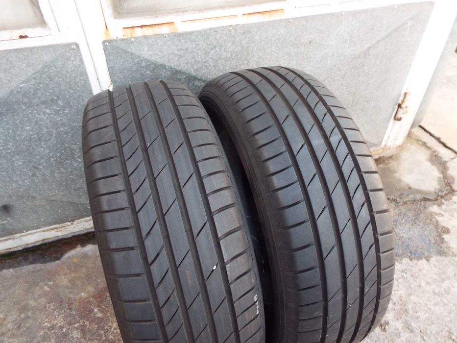 vand 4 anvelope de vara 205/60/16 kumho pret 300ron  amandoua