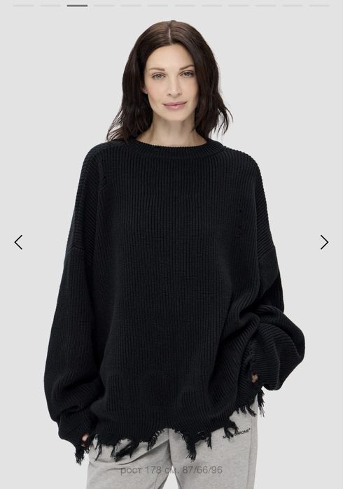 Monochrome sweater черно