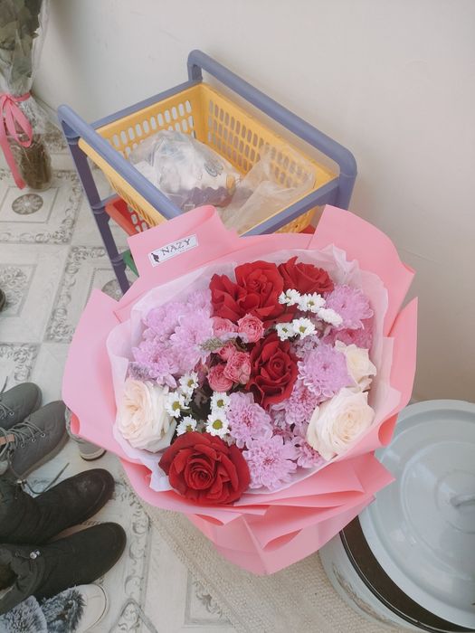 Букеты цветов разные