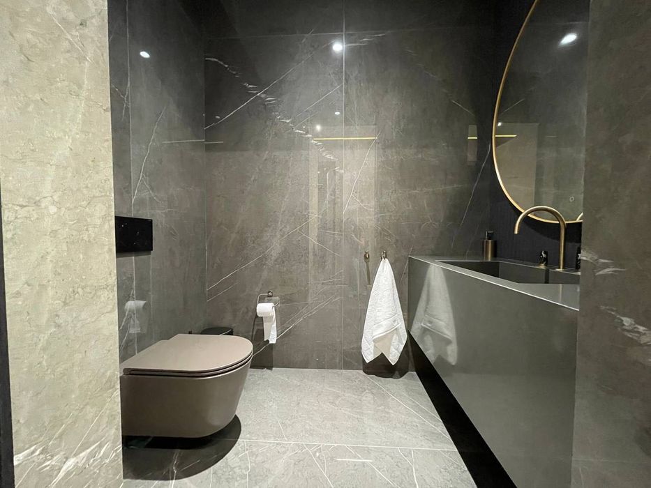 Mirabad Avenue Продается 5 комнатная квартира ремонт ул.Кунаева