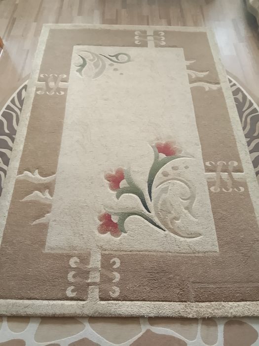 Продам ковер для дома 2.25*1.5