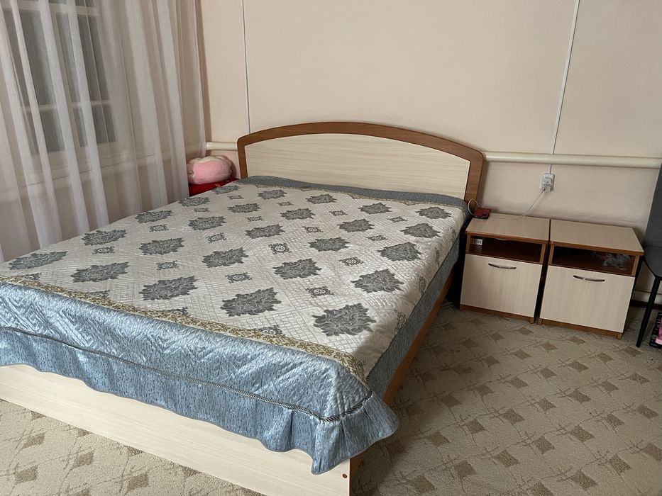 Спальный гарнитур