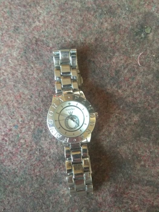 Pandora serebro soat sotiladi