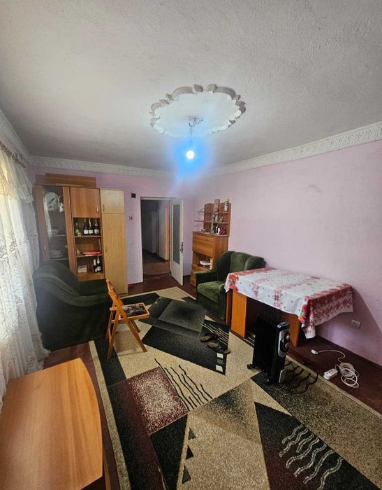 Apartament 4 camere de vânzare – Panciu | 35.000 €