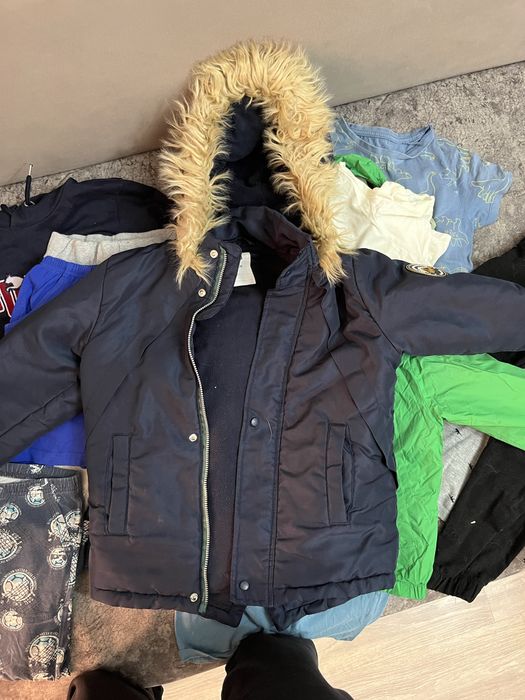 Куртки детские продам