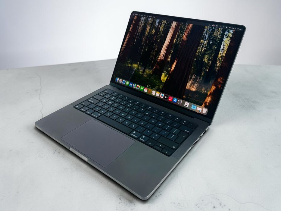 KATO НОВ! MacBook Pro 14" 2024 M4 Pro с 14C/20G 24RAM 512SSD Гаранция!