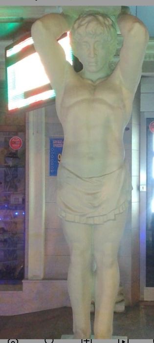 Скульптуры Атланта железобетон может использоваться как несущая колонн