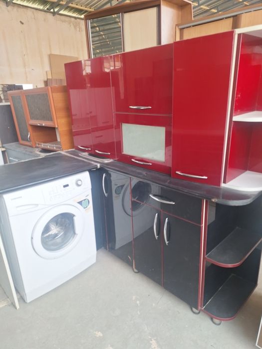 Срочно продам Кухонный гарнитур цены в описание