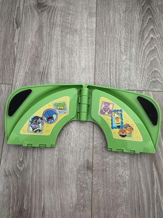 Capac de toaletǎ pt. copii nou