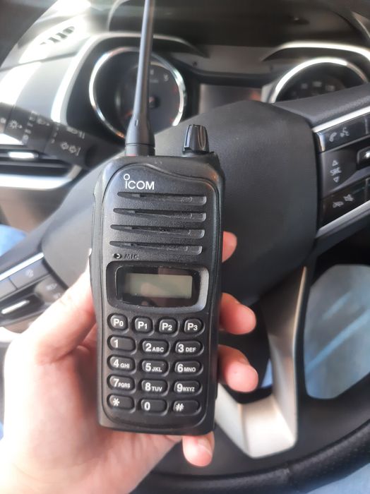 Рация icom. В отличном состоянии