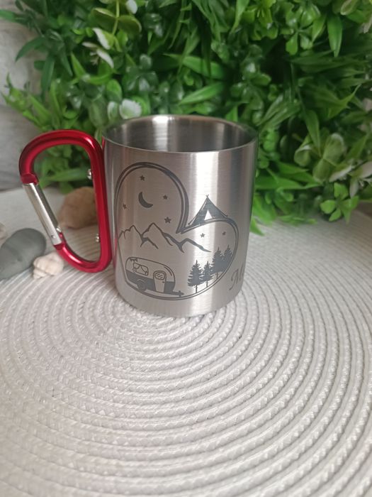 Метална чаша с име или послание