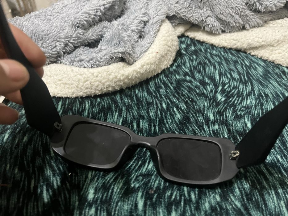 продам очки PRADA