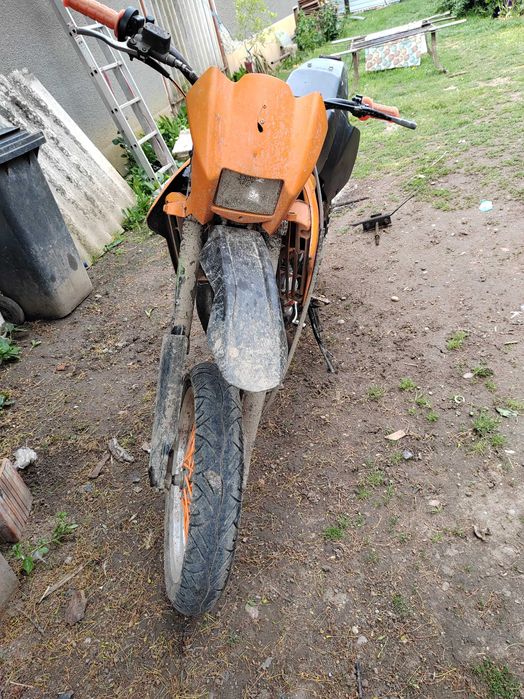 Vand cross am6 aprilia mx 90cc 2t cu problem la curent