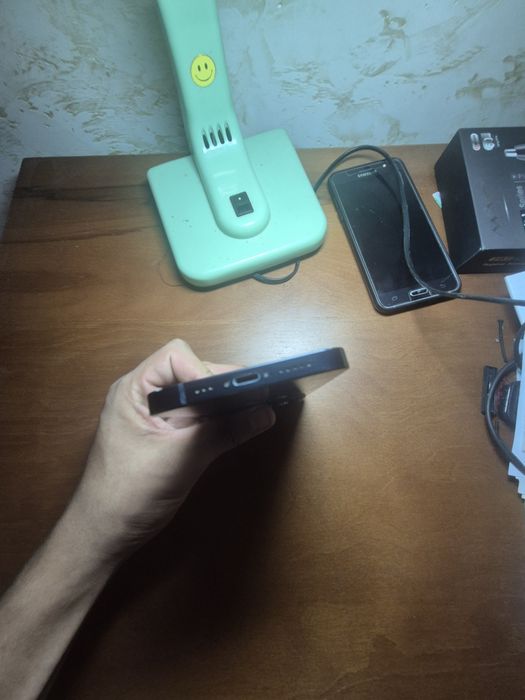 Iphone 13 emkost 85