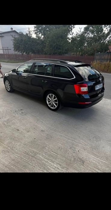 Vând Skoda Octavia joy