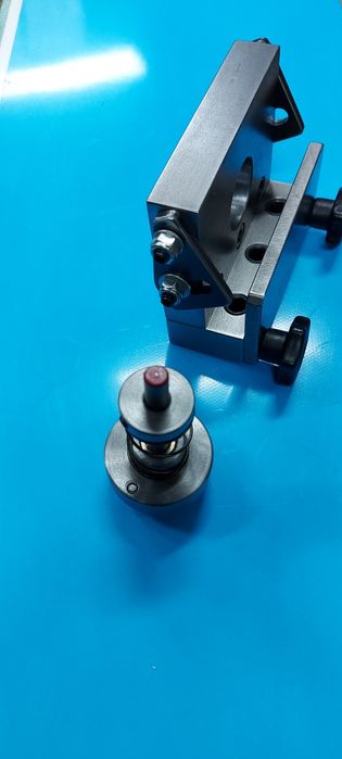 Шаблон за минификс със закалени втулки