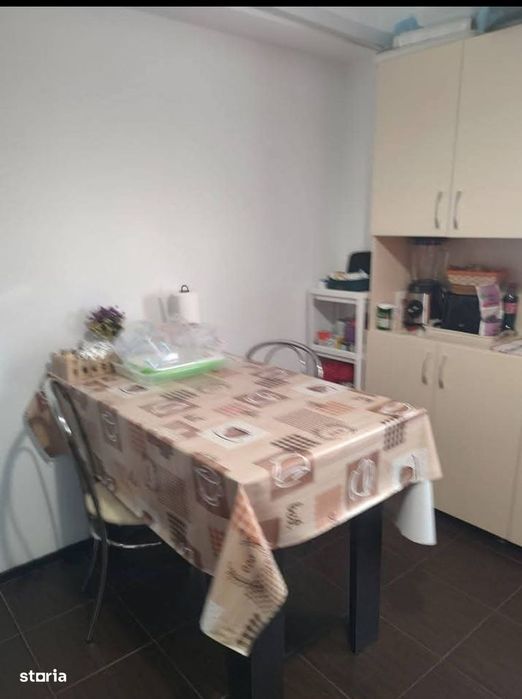 Decomandat, et. 3/4, bloc BCA, Lapus-zona Helin