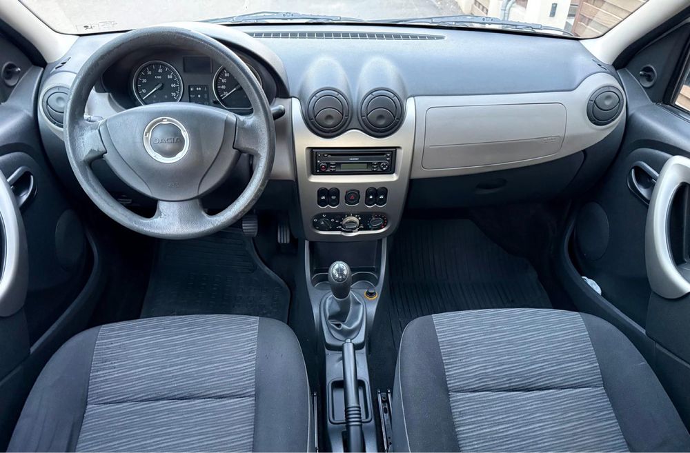 Dacia Logan 1.4 mpi 71.500 km  Proprietar