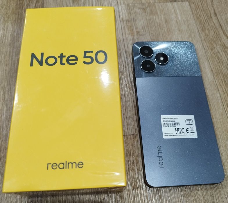 Продам смартфон Realme Note 50