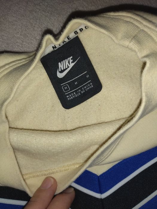 Женская толстовка