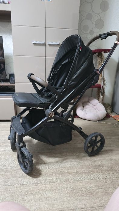 Коляска прогулочная Kidilo k9