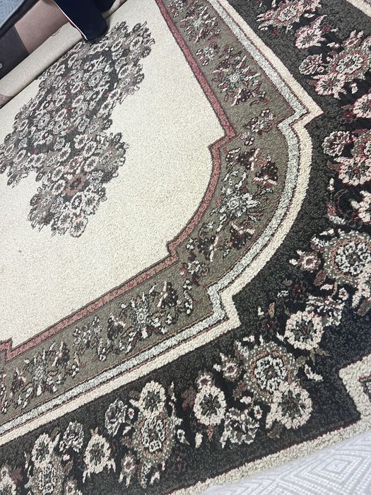 Продам ковер 2,5*4