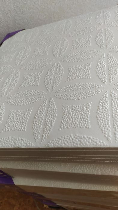 Бесшовная потолочная плитка