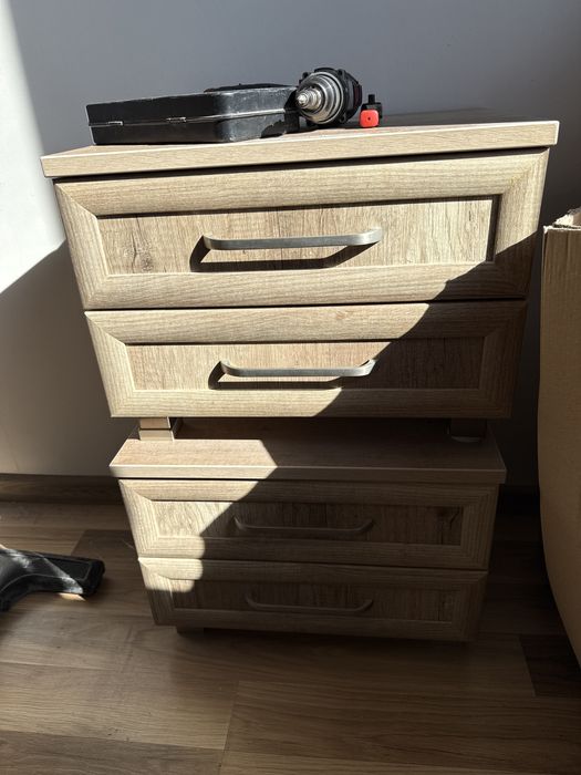 Употребявана Спалня 180/200см + 2 нощни шкафчета , транспорт до 50км