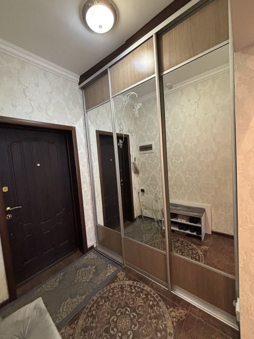 Продается шкаф-купе