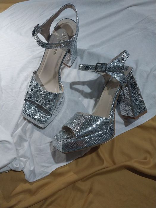 Kablukli tufli va basanojka, turkiya tovari