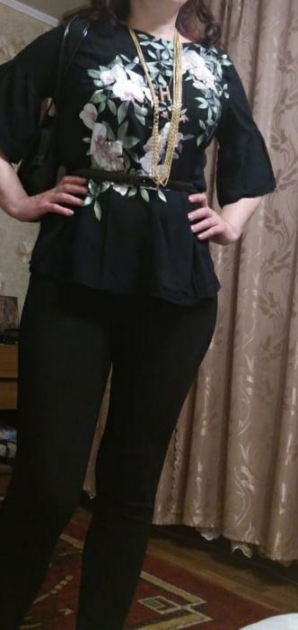 Разгружаю гардероб.