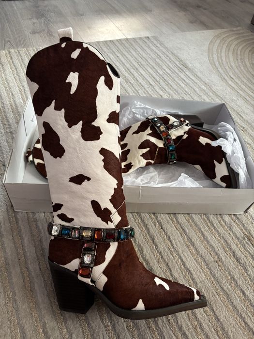 Alma en Pena , noi , piele