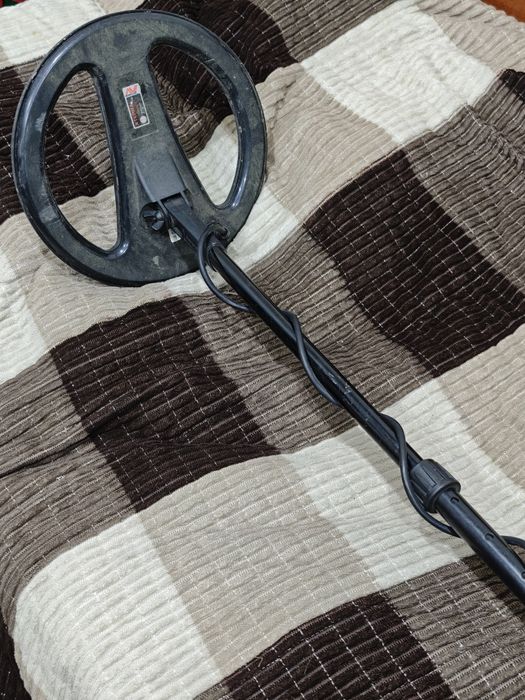 Металлоискатель Minelab X-terra 705