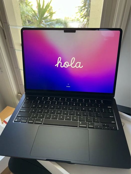 MacBook Air M2 2022 • Идеал 10/10 • Полный комплект