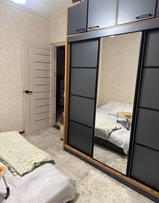 Продаётся квартира Юнусабад 18кв 2*3/1/4