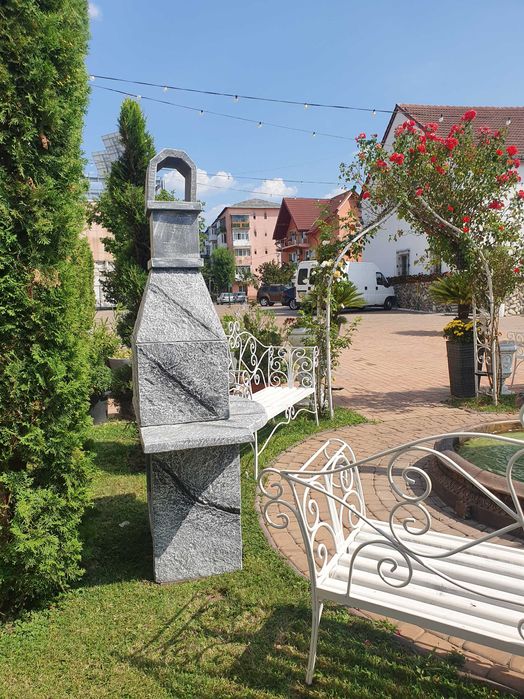 Gratar din beton de gradina,gratar beton,gratar gradina