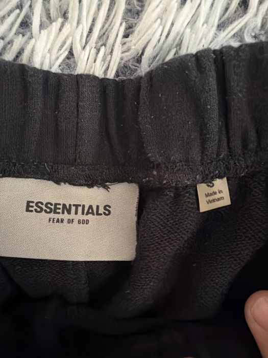 panaraloni essentials scurti