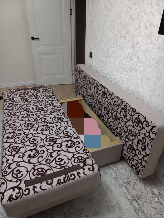 Диван в хорошем состоянии