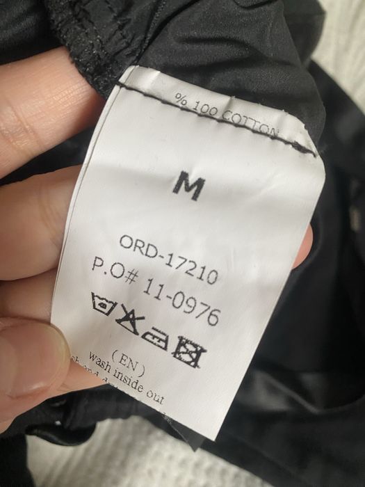 Продам новые джинсы