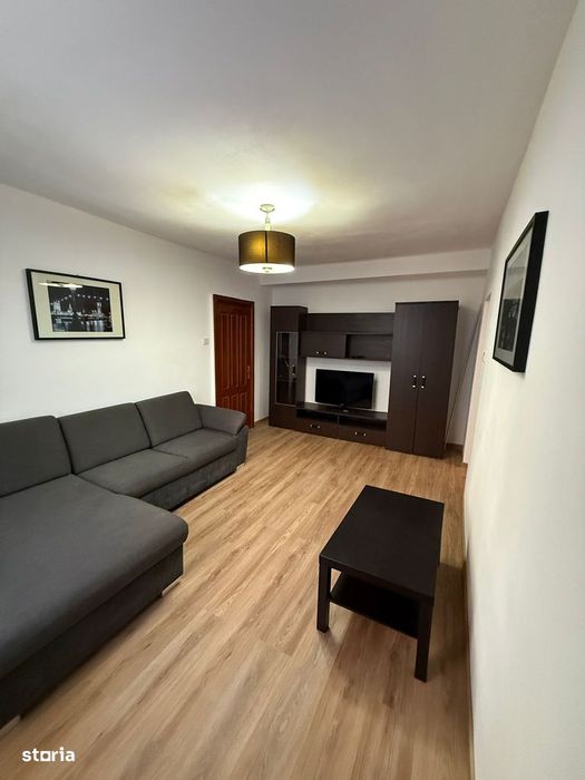 Apartament 3 camere Piąta Daciei