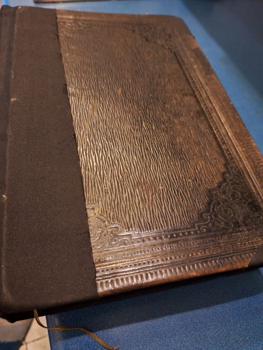 Titlu:
Biblie veche în limba maghiară – secolul XIX, volum complet
Des