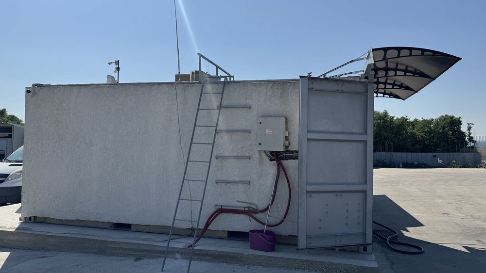 Бензиностанция с дизел колонка