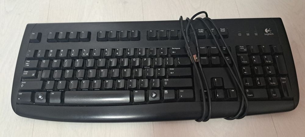 Tastatura Logitech