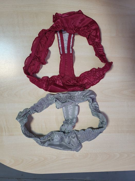 Луксозни сатенени прашки тип scrunch/ruched