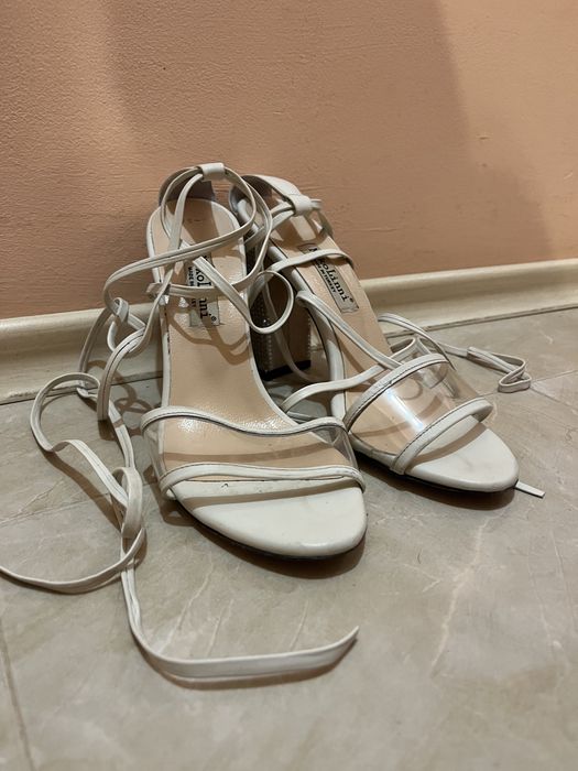 Елегантни високи ТОКЧЕТА с блясък