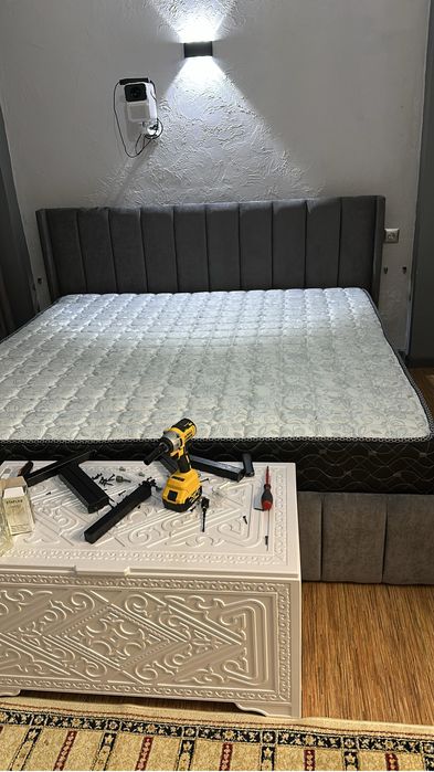 Продам шикарную кровать