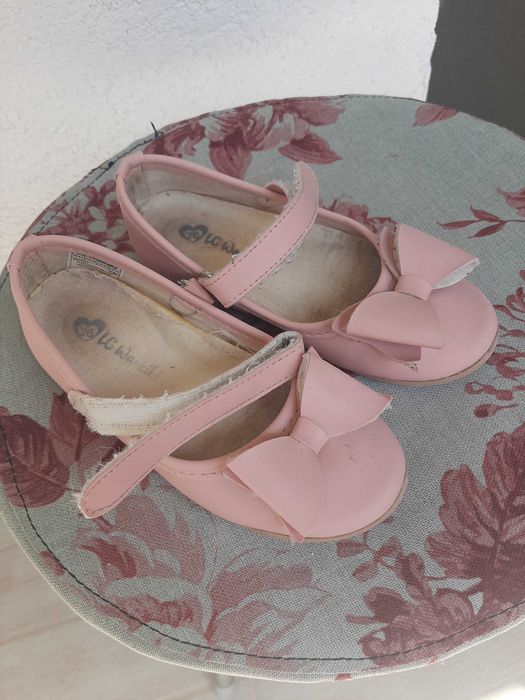 Ботушки, боти и маратонки за момиче !